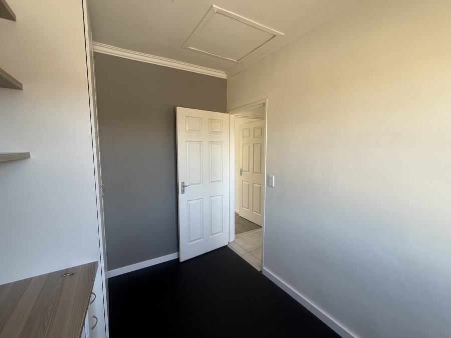 2 Bedroom Property for Sale in Parklands Western Cape